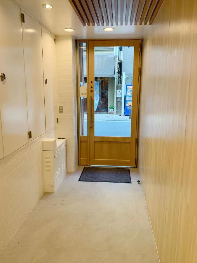 Apartamento Ueno上野!akihabara秋葉原!asakusa 浅草!3min Walk To Station!交通便利地点繁华!附近美食!商场百货遍地! 干湿分离! 智能马桶! 高速无限制网路! 高级公寓403 Tokio